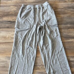 Lepunuo Women’s sweatpants size small